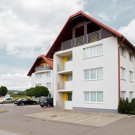 Apartments מורבסקה טופליצה מראה חיצוני תמונה