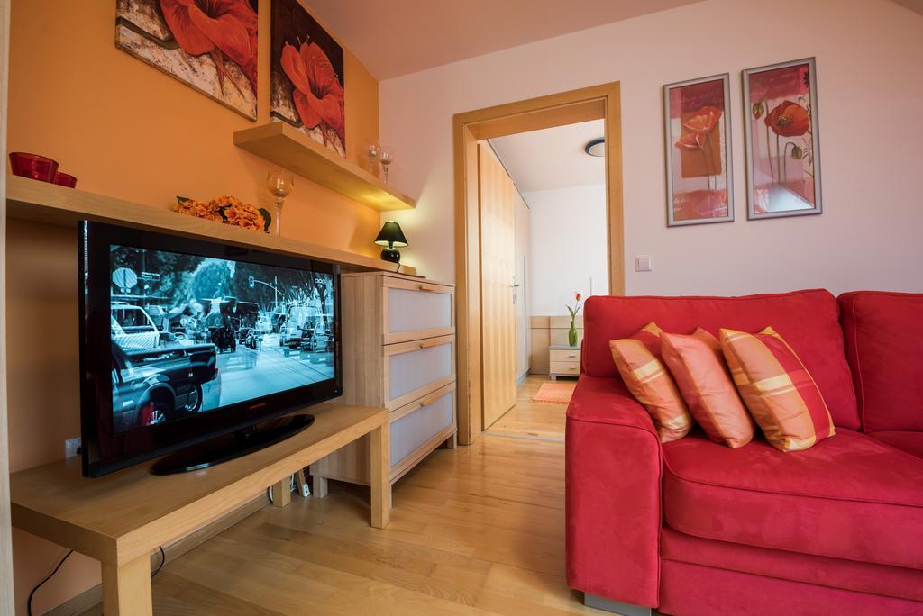 Apartments מורבסקה טופליצה מראה חיצוני תמונה